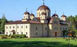 Восемь монастырей севера Молдовы СЛАЙДШОУ