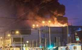 Число погибших в пожаре в России достигло 64 десятки человек ранены
