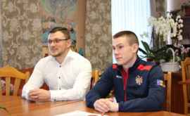 Моника Бабук поздравила молдавского спортсмена с успехом на чемпионате Европы по боксу ФОТО