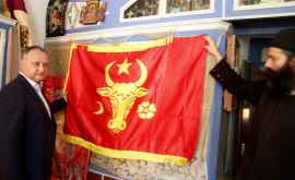 Președinția va transmite primăriilor din țară drapelul istoric a lui Ștefan cel Mare