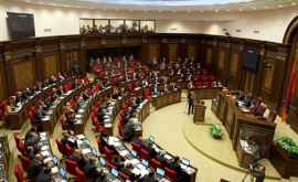 Парламент Армении не утвердил кандидатуру Пашиняна на пост премьера