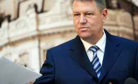 Președintele României amendat pentru un cuvînt incorect