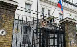 Ambasada Rusiei Autoritățile britanice rețin și interoghează cetățenii ruși