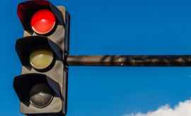 Atenţie şoferi Un semafor din sectorul Botanica sa defectat