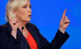 Marine Le Pen denunţă o lovitură de stat din partea UE