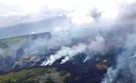Rîul de lavă din Hawaii a distrus peste 100 de case