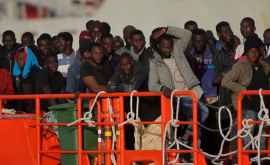 În Italia a fost interzisă salvarea refugiaților aflați în pericol de înec