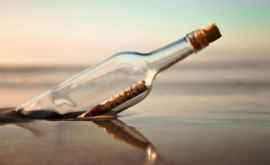 Австралиец нашел бутылку с посланием с острова БораБора