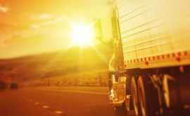 În zilele de caniculă va fi interzisă circulația camioanelor de mare tonaj 
