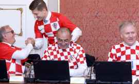 Miniştrii croaţi au purtat tricouri ale echipei naţionale la şedinţa Guvernului