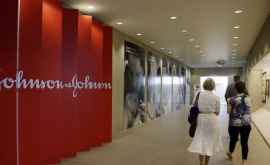 JohnsonJohnson обязали выплатить 47 млрд онкобольным женщинам