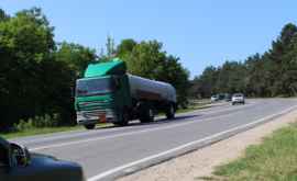 Circulația transportului de mare tonaj interzisă din cauza caniculei