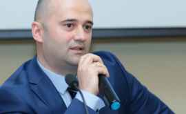Мирча Греку Министерство образования принимает популистские решения