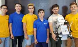Шесть молдаван выиграли бронзу на Всемирной олимпиаде по роботике