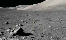 Молдаване намерены отправить на Луну монету с сообщениями землян
