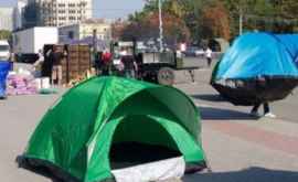 Poliţia a ridicat corturile instalate de simpatizanţii Partidului Şor în PMAN