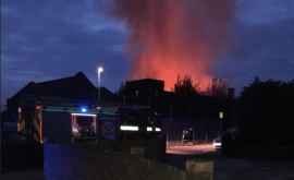 Более 80 пожарных боролись с огнем в начальной школе Лондона