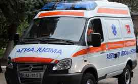 Noi ambulanțe pentru 12 substații și puncte de asistență medicală urgentă