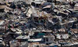 Землетрясение на Гаити пострадали более 100 человек
