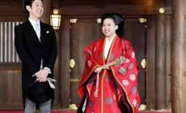 Японская принцесса отказалась от титула ради простолюдина