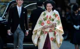 Cîţi bani trebuie să primească pentru renunţarea la titlu prințesa Japoniei