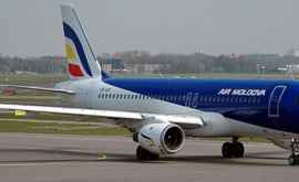 Самолет Air Moldova после взлета вернулся в аэропорт