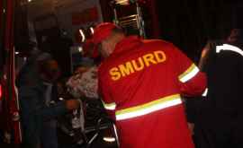 Un bărbat transportat de urgență cu un echipaj SMURD în România