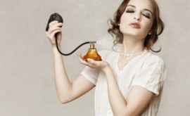 Cum să îţi alegi un parfum care ţi se potriveşte