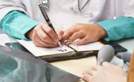 Sute de specialişti au depus dosarele pentru practicarea liberă a medicinei de familie
