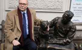 В Петербурге открыли памятник героям фильма Собачье сердце
