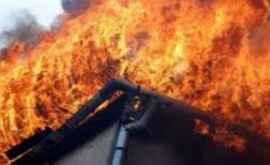 Două persoane au avut de suferit în incendii din raionul Briceni