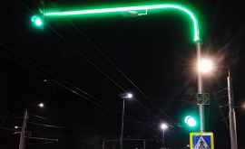 На трех опасных перекрестках в столице появятся светофоры