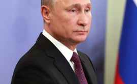 Peskov Putin nu are telefon mobil