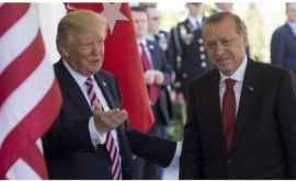 Trump a decis retragerea trupelor din Siria după discuția cu Erdogan 