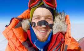 Prima persoană din lume care a traversat Antarctica pe cont propriu
