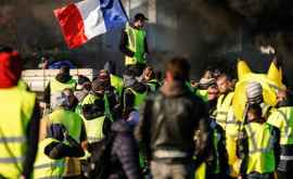 Vestele galbene protestează din nou pe străzile din Franța 