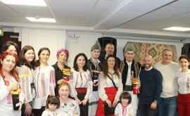 Moldovenii din Marea Britanie au organizat o șezătoare de Sfîntul Vasile FOTO