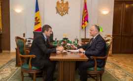 Додон провел встречу с генсекретарем Федерации шахмат Молдовы