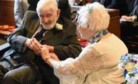 50 лет вместе В Яловенах парам на золотую свадьбу вручили денежные премии