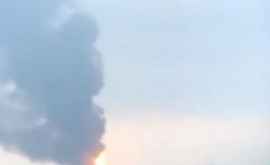 Primele imagini cu navele care au luat foc lîngă Crimeea VIDEO