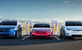 Tesla a majorat prețurile la stațiile de încărcare Supercharger