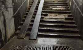 Подземный переход на Виадуке попрежнему не отремонтирован