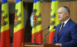 Додон комментирует рейды в посольстве Молдовы в России