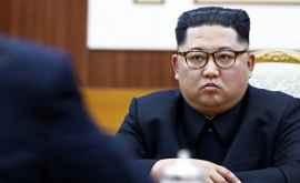 Молодой человек как две капли воды похож на Ким Чен Ына ФОТО