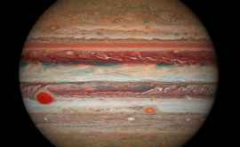 A fost publicată cea mai frumoasă fotografie cu Jupiter