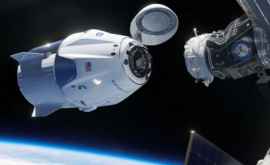 Капсула Драгон компании Space X успешно состыковалась с МКС