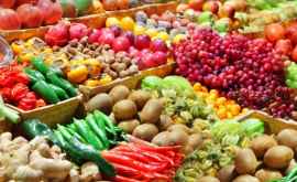Где молдавские потребители покупают сезонные овощи и фрукты