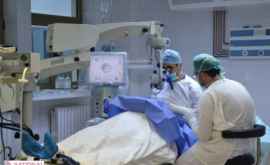 Statul va finanţa mai multe operaţii de cataractă Prețul unui caz tratat