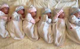 Caz rar întîlnit O femeie a născut șase copii în nouă minute