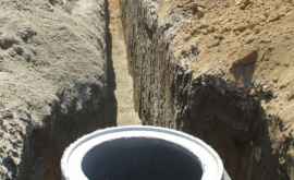 В Яловенах строят новую систему канализации
